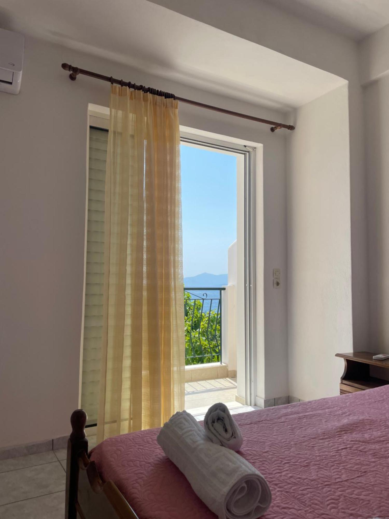Tasos Manaritsas Rooms Khronia Exterior photo