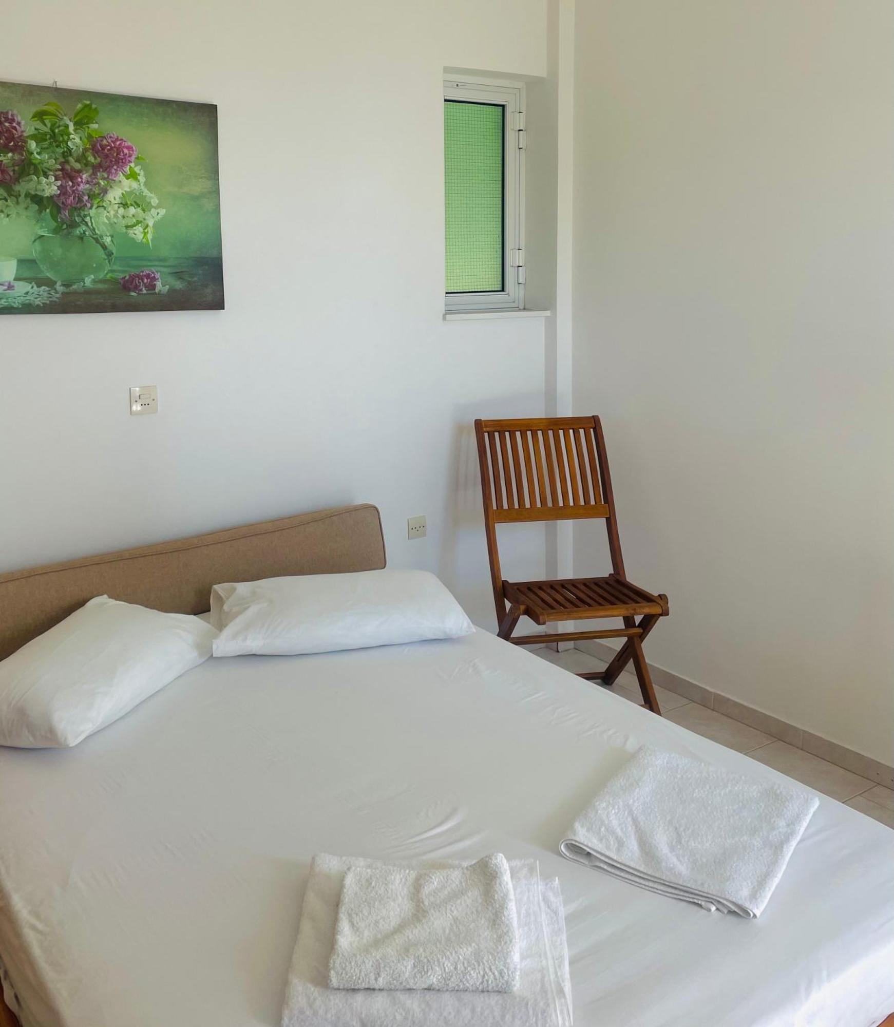 Tasos Manaritsas Rooms Khronia Exterior photo